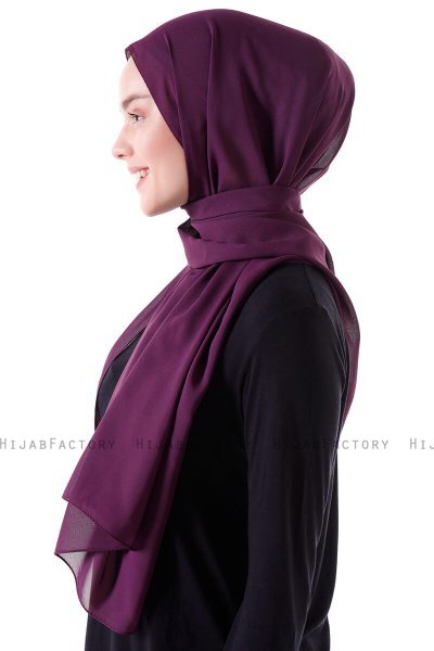Hadise - Dark Purple Chiffon Hijab