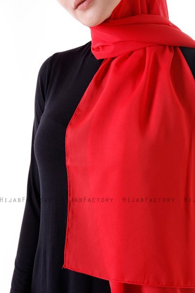 Hadise - Raspberry Chiffon Hijab