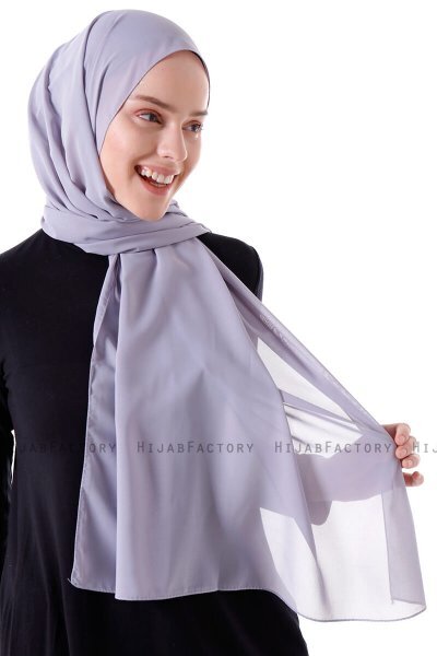 Hadise - Light Grey Chiffon Hijab