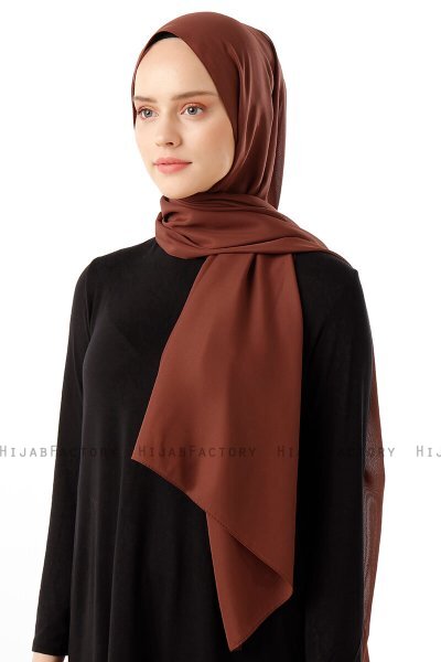 Hadise - Brown Chiffon Hijab
