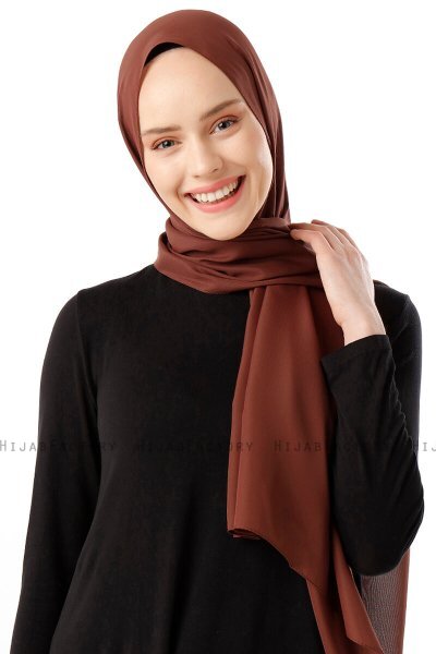 Hadise - Brown Chiffon Hijab