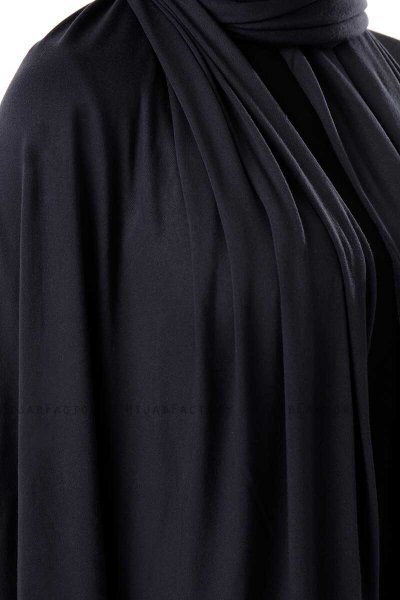 Neylan - Dark Navy Blue Basic Jersey Hijab