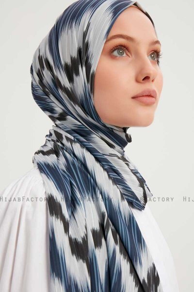 Tansu - Navy Blue Patterned Hijab