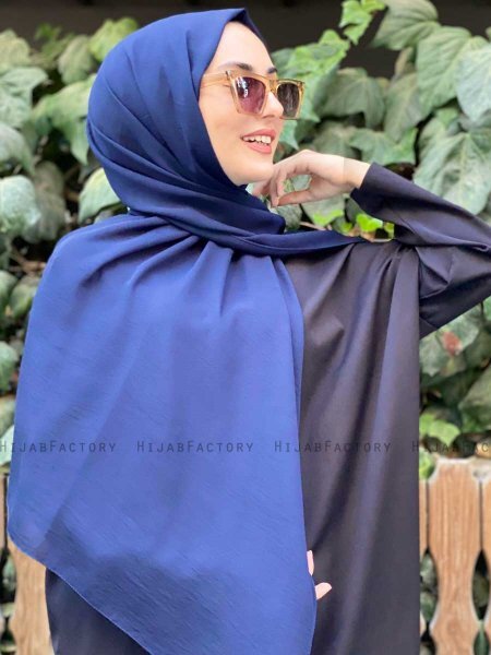 Alvina - Navy Blue Jazz Hijab - Mirach
