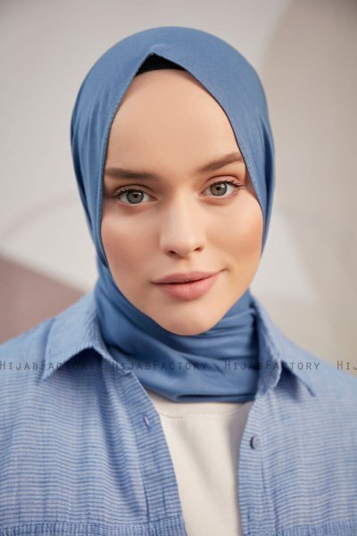Silky Plain - Blue Hijab