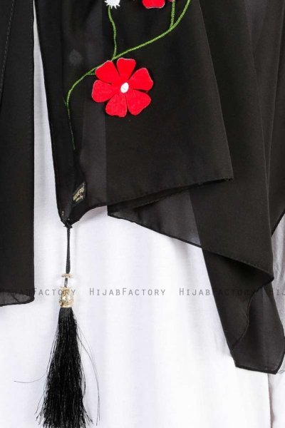 Damla Svart Hijab Sjal Med Blommor Madame Polo 130001-5