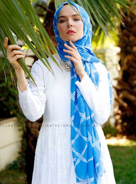 Habibah - Blue Patterned Hijab - Sal Evi