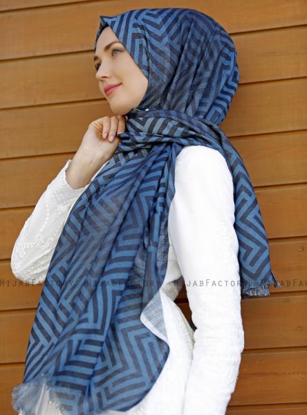 Dounia - Navy Blue Patterned Hijab