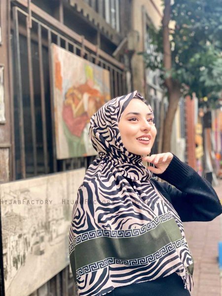 Kadifa - Khaki & Beige Patterned Cotton Hijab - Mirach