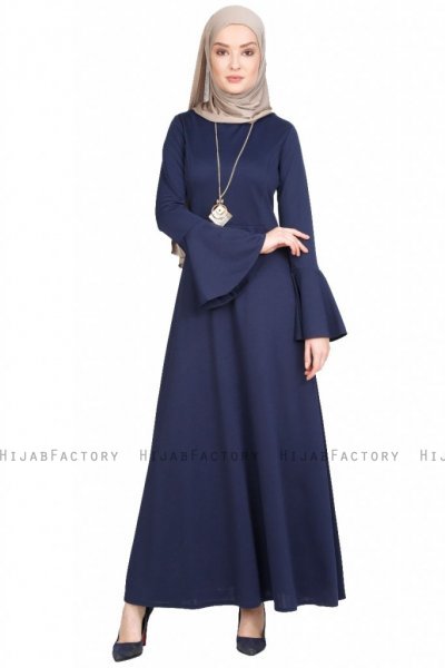 Nadia Marinblå Klänning Med Volang 280221b