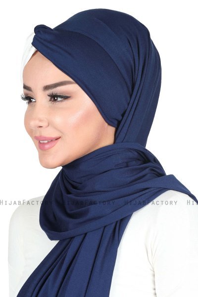 Mikaela - Navy Blue & Creme Practical Cotton Hijab