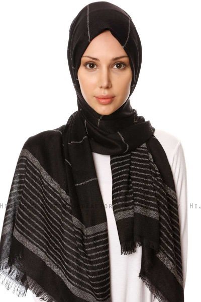 Nihal - Black Hijab - Özsoy