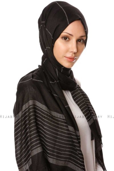 Nihal - Black Hijab - Özsoy
