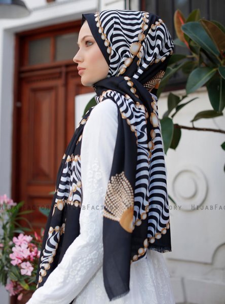 Yumna - Dark Navy Blue Patterned Hijab